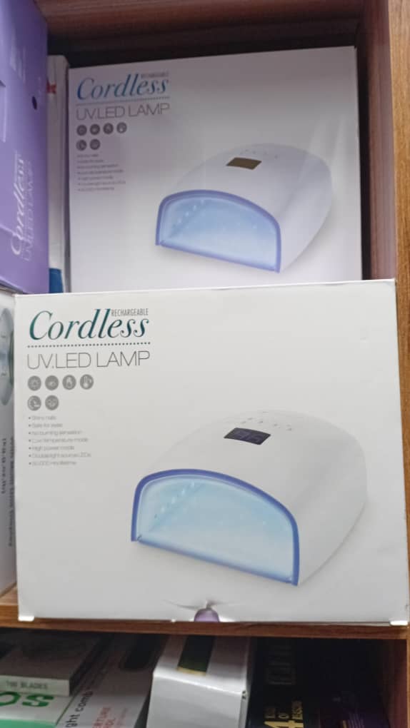 CORDLESS NAIL DRYER