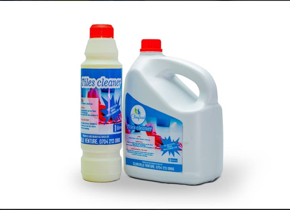 Tile cleaner