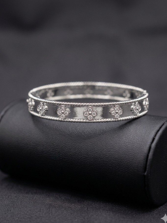 Van cleef bangles