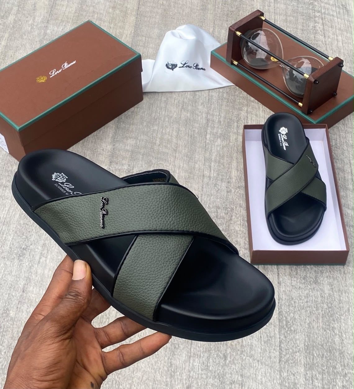 PIANO LOLO PALM SLIPPERS 💯✅✌️😎