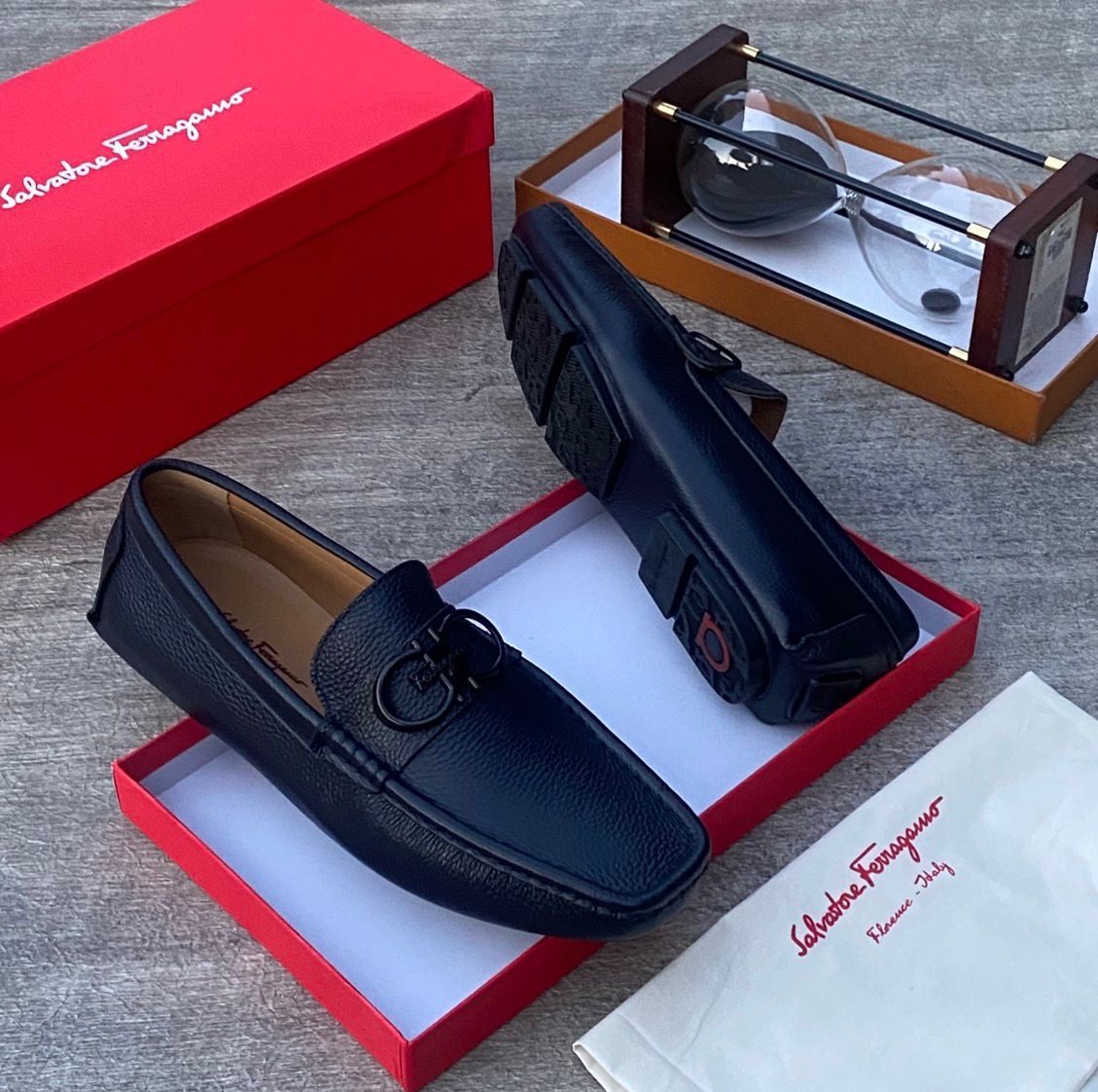 LAOFERS CASUAL SHOES 💯✅