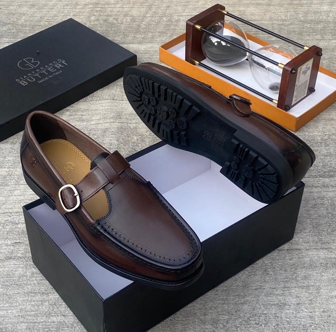 BUTTERI MEN SHOE SANDALS 💯✅