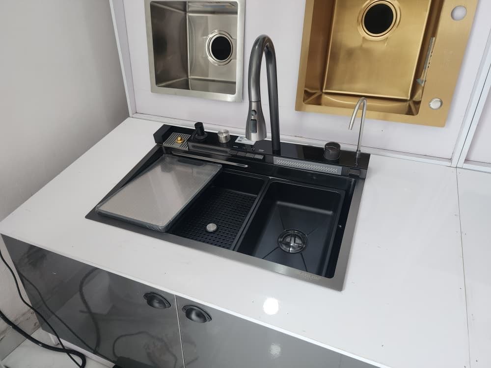 Luxury kitchen sink