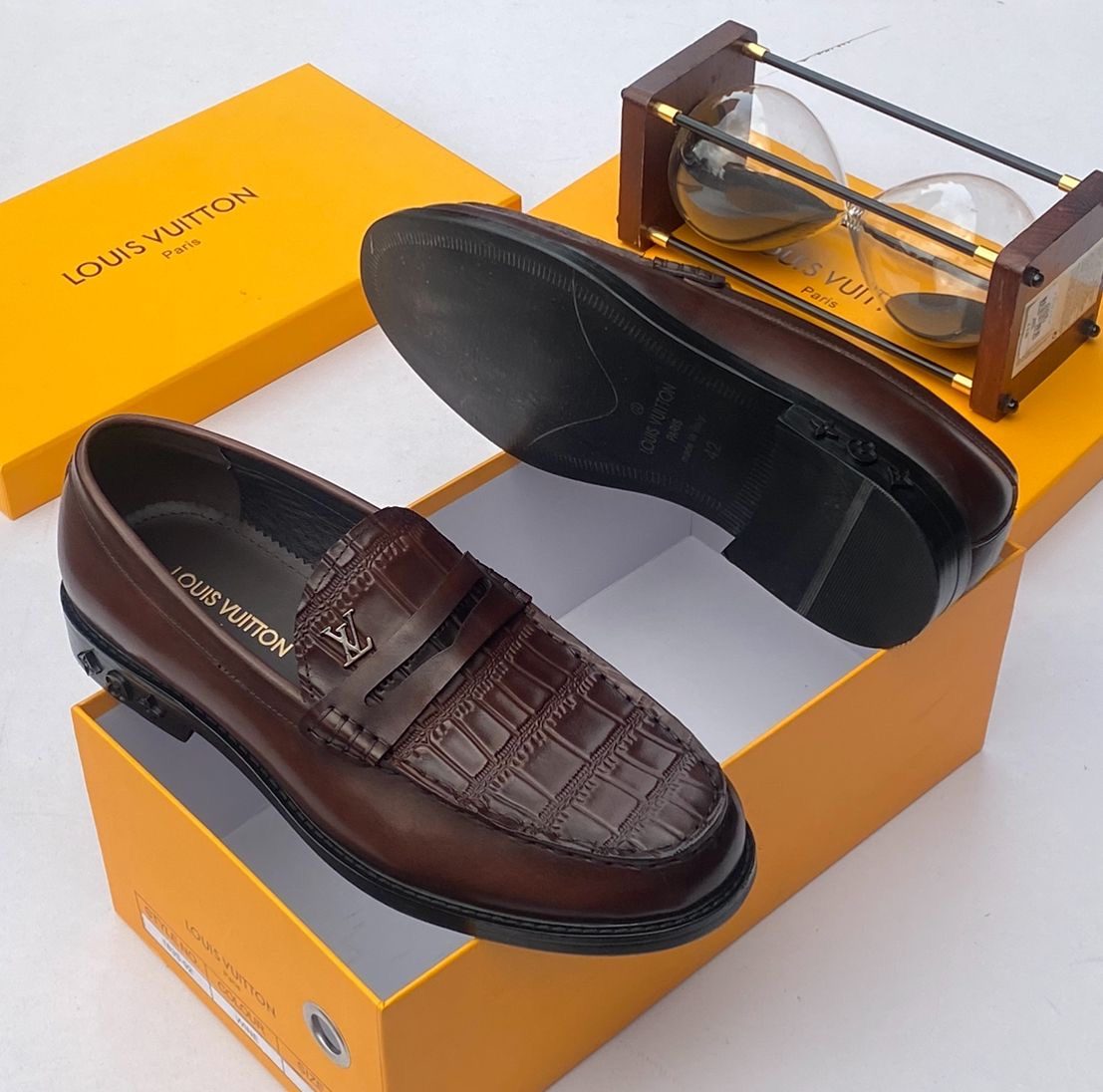 Louis Vuitton luxury shoes