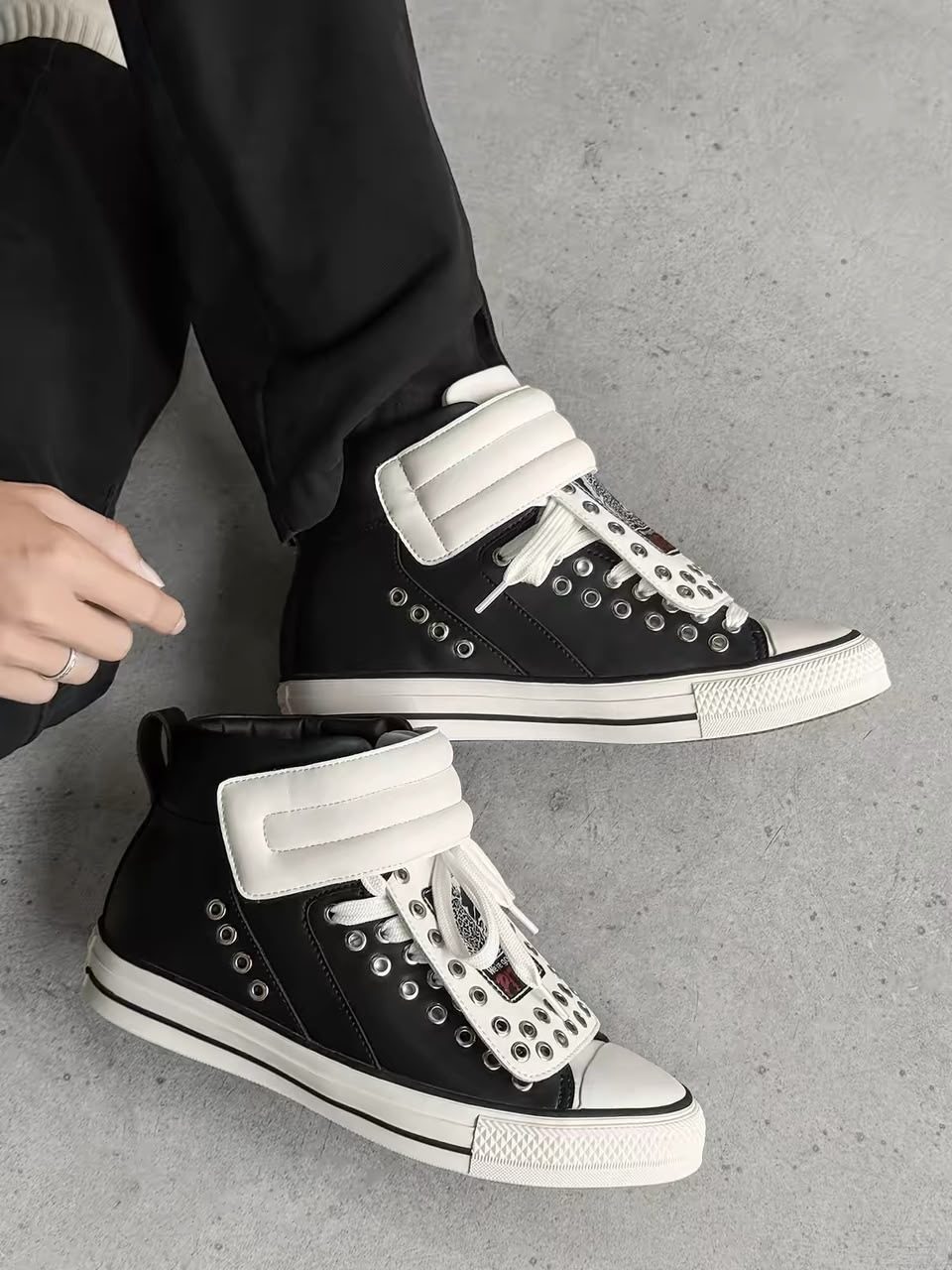 Velcro Sneakers  41-45