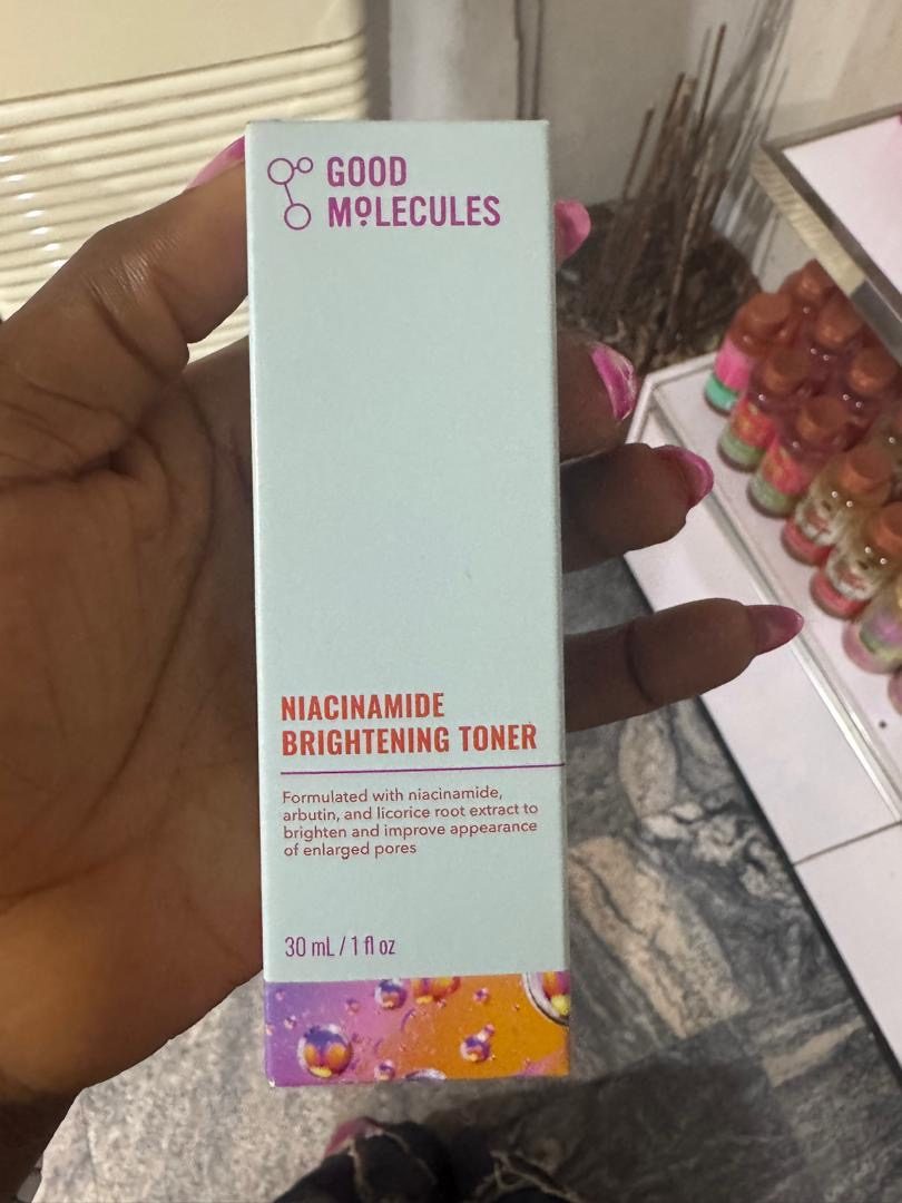 Good Molecules Niacinamide Serum