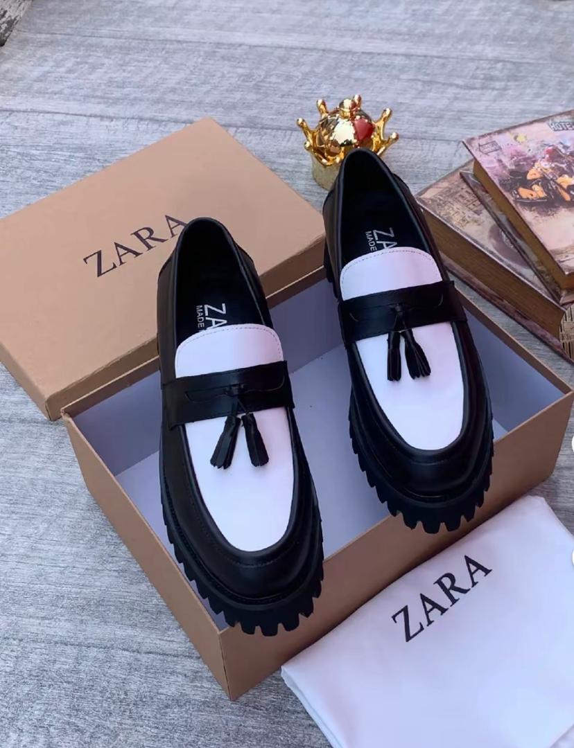 Zara high sole quality shoe