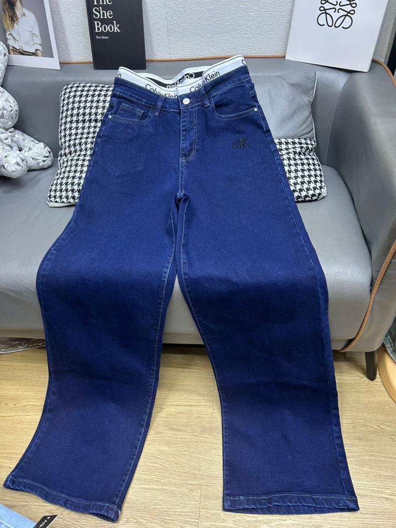 Classic Baggy Trousers