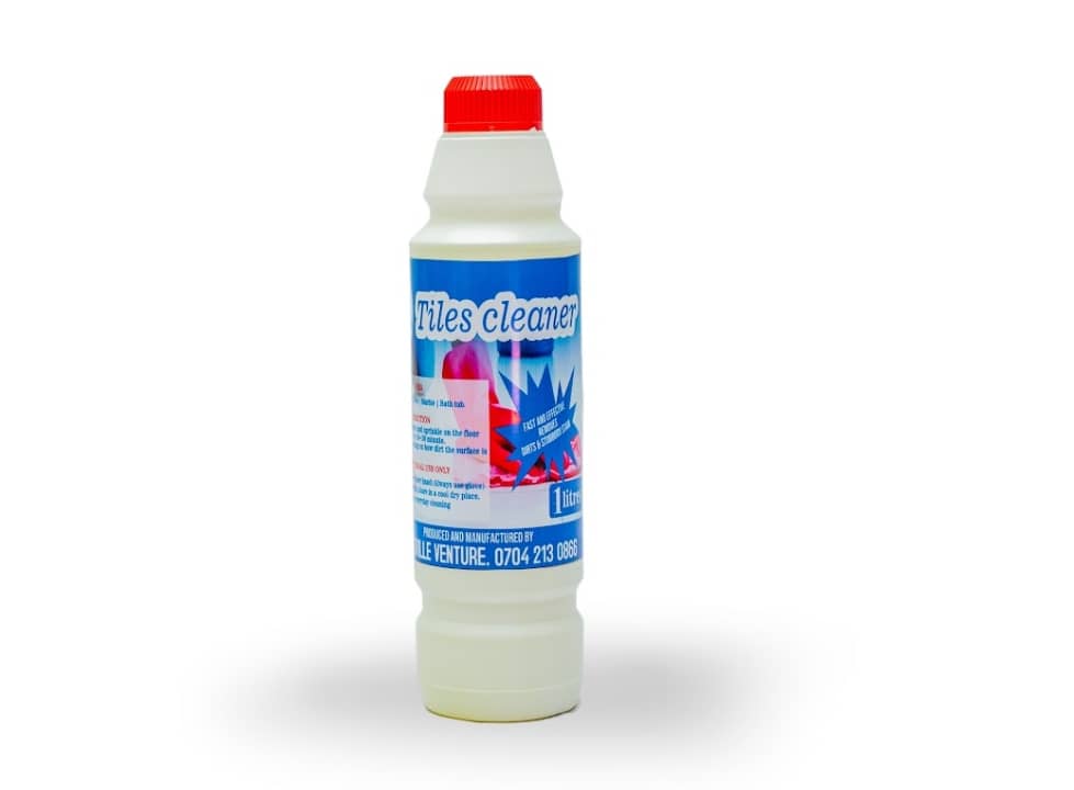 Tile cleaner