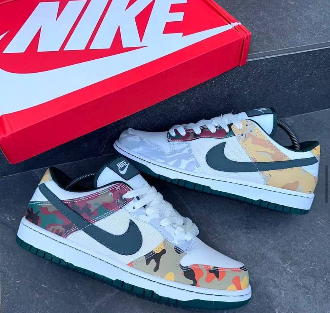 Nike Sneaker