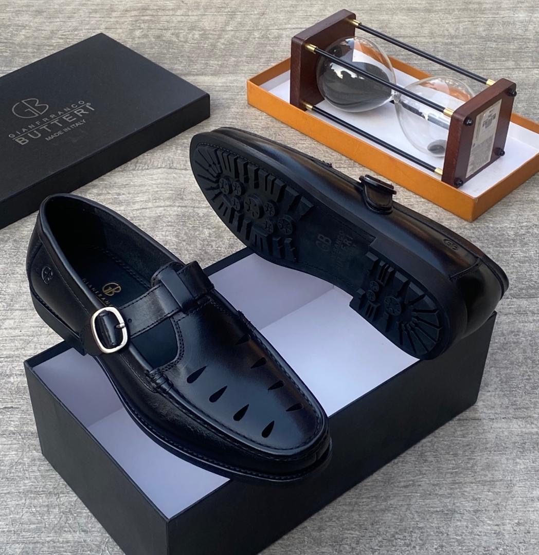 BUTTERI MEN SHOE SANDALS 💯✅