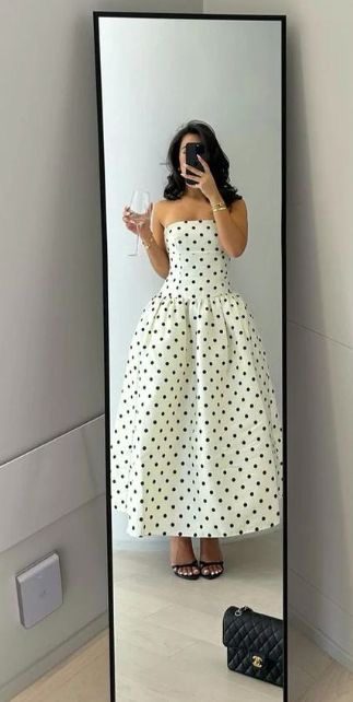Size 8 Pokadot gown