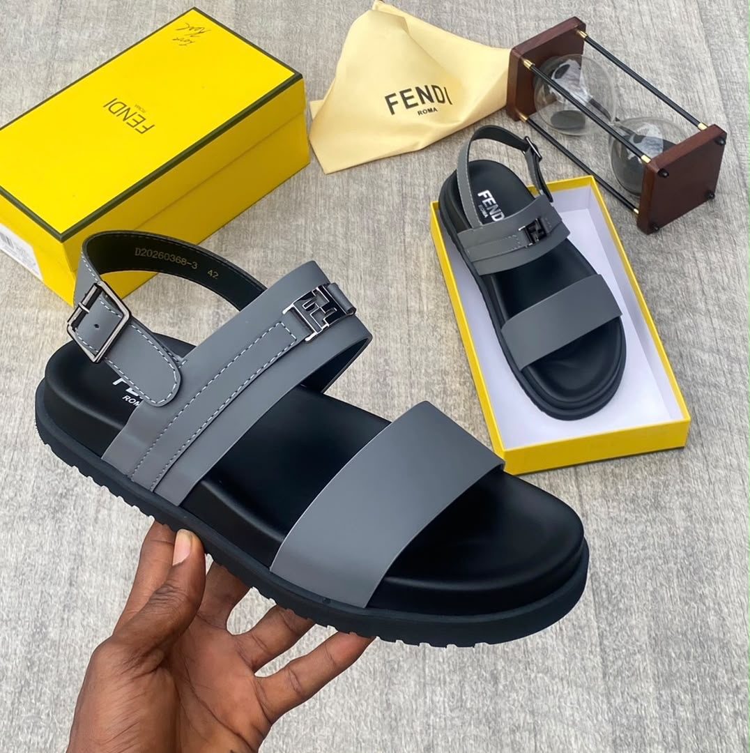 MEN SHOE SANDALS 💯✅