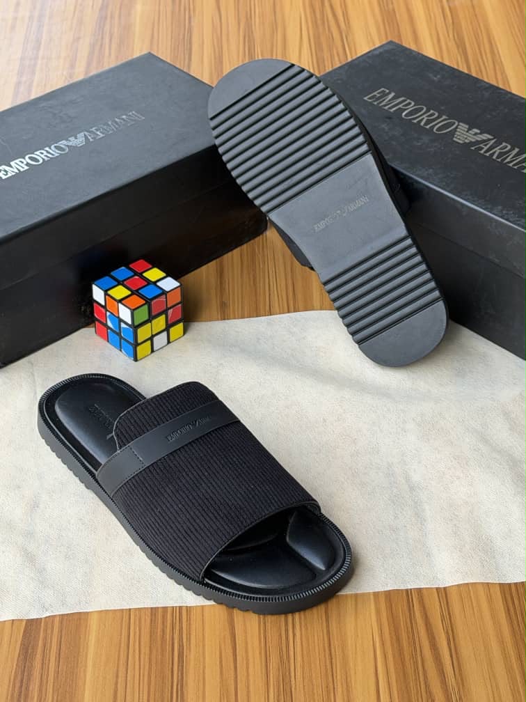 Emporio Armani black ribbed slides / pool slides