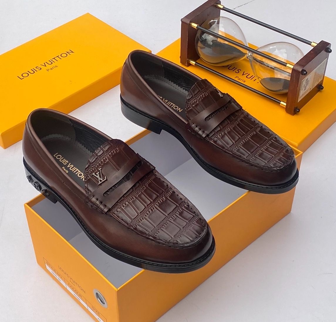 Louis Vuitton luxury shoes