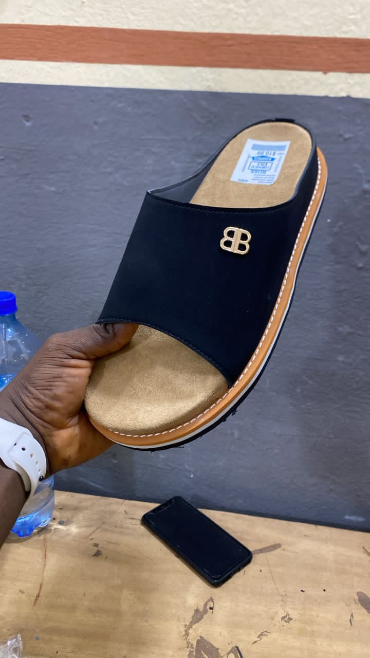 Premium quality fashion footwear