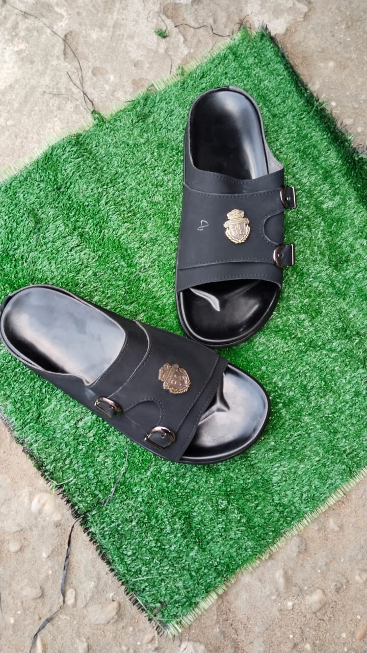 Premium quality fashion footwear