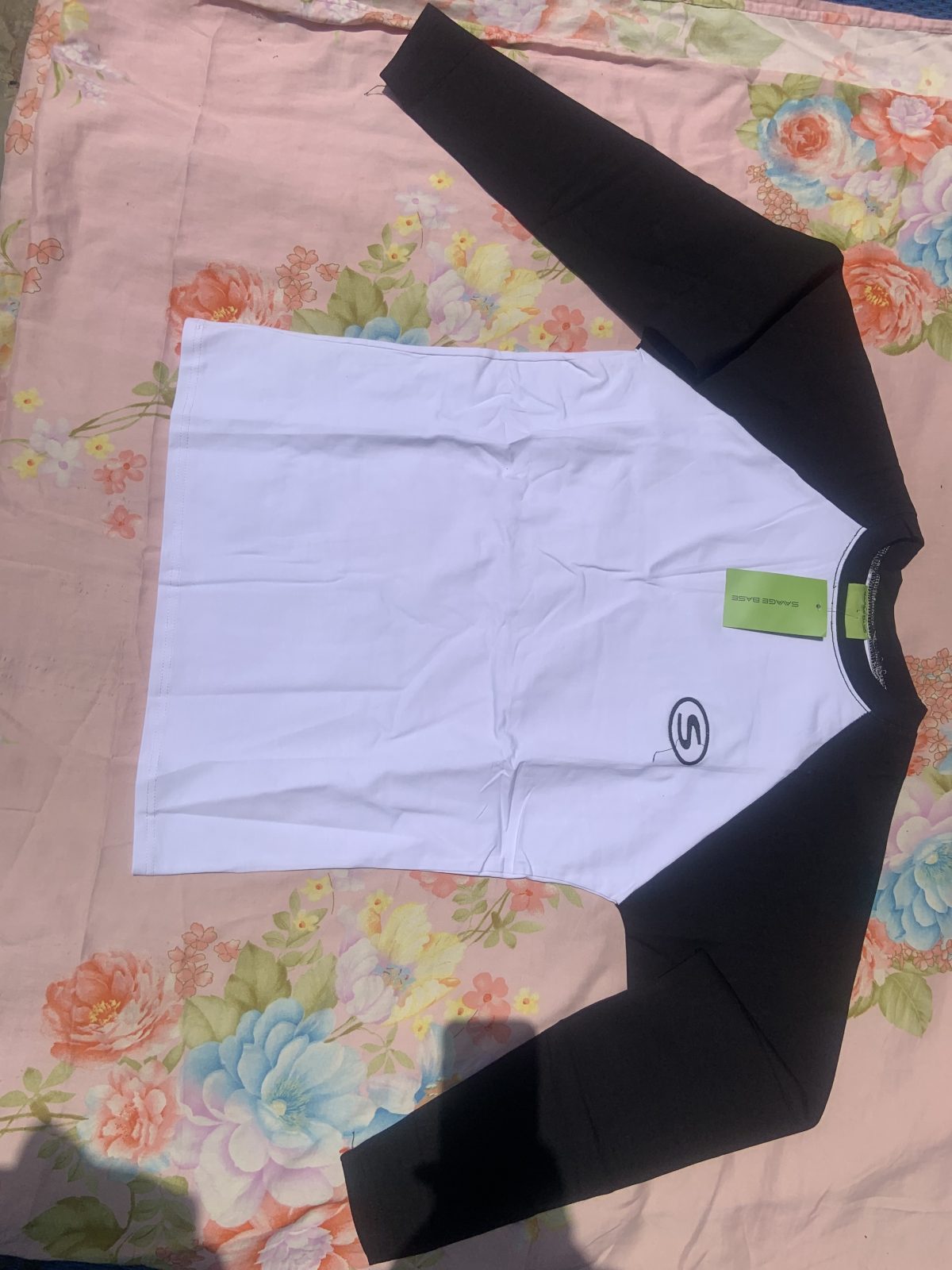 Long sleeves Tee (white and black)