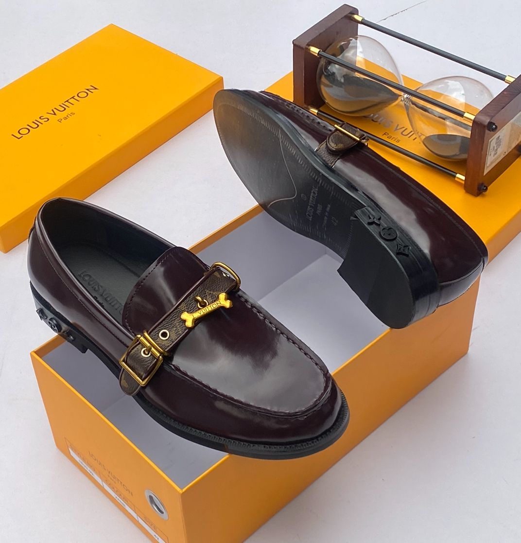 Louis Vuitton luxury shoes