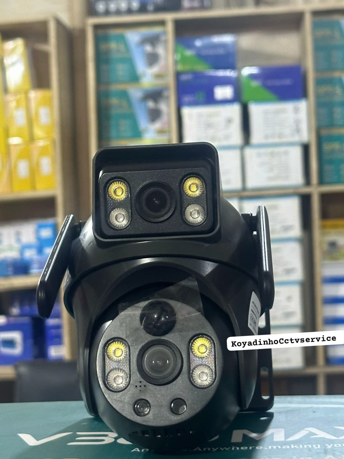 V380 max double lens solar cctv