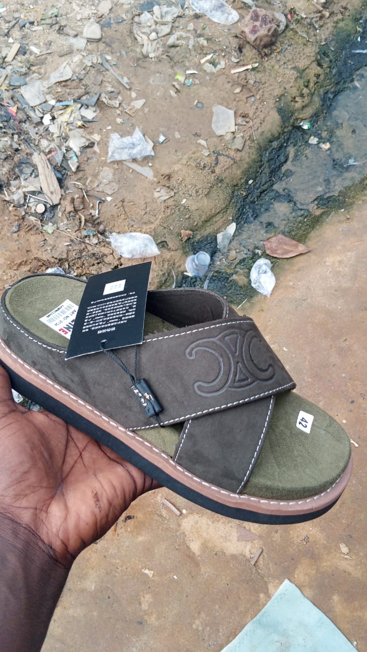 Premium quality fashion footwear