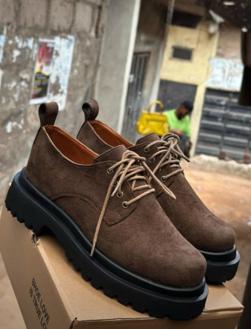 High sole shoe