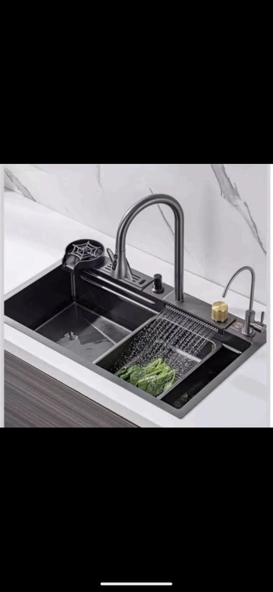 Luxury kitchen sink