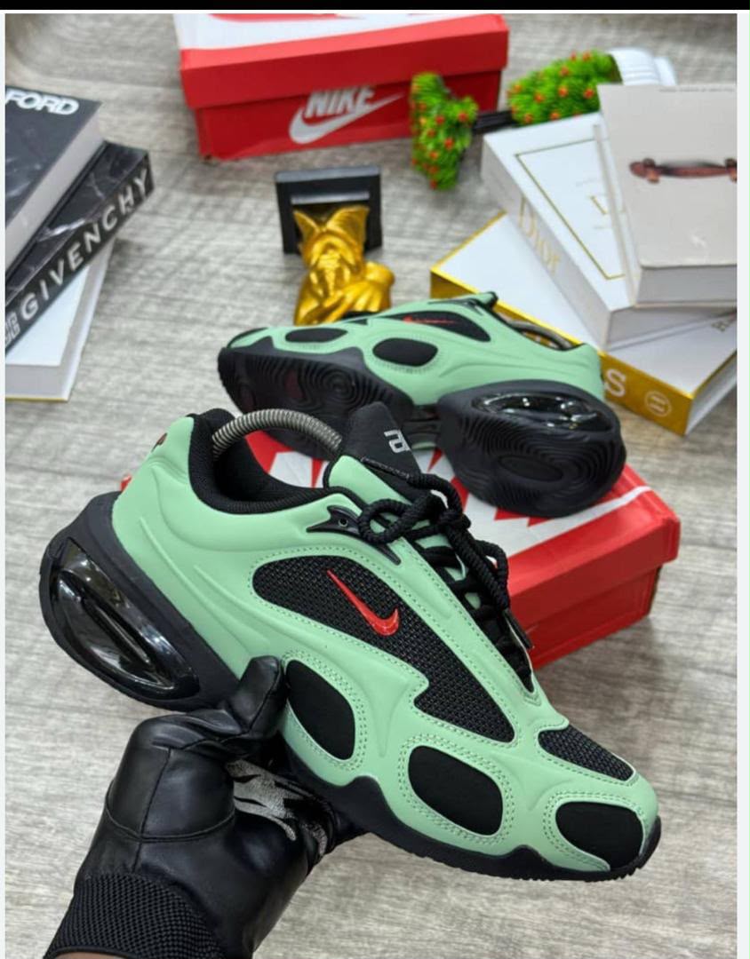 Nike Air Max Hyperposite (40-46)