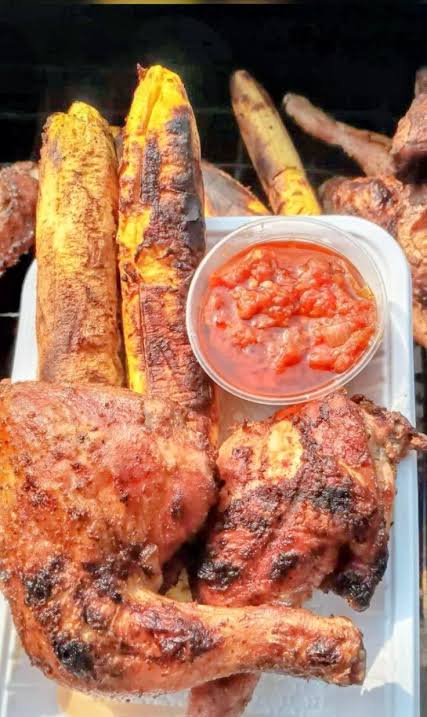 Grilled chicken and roasted plantain