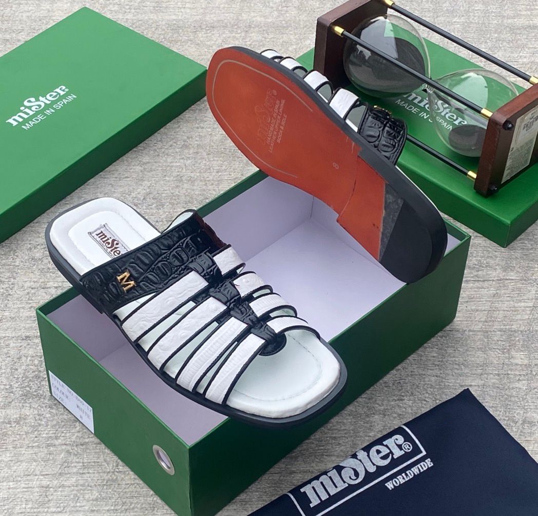 MISTER SLIPPERS FOR MEN 💯✅