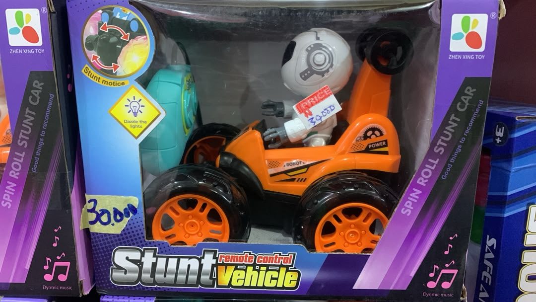 Toy Spin Roll Stunt Car